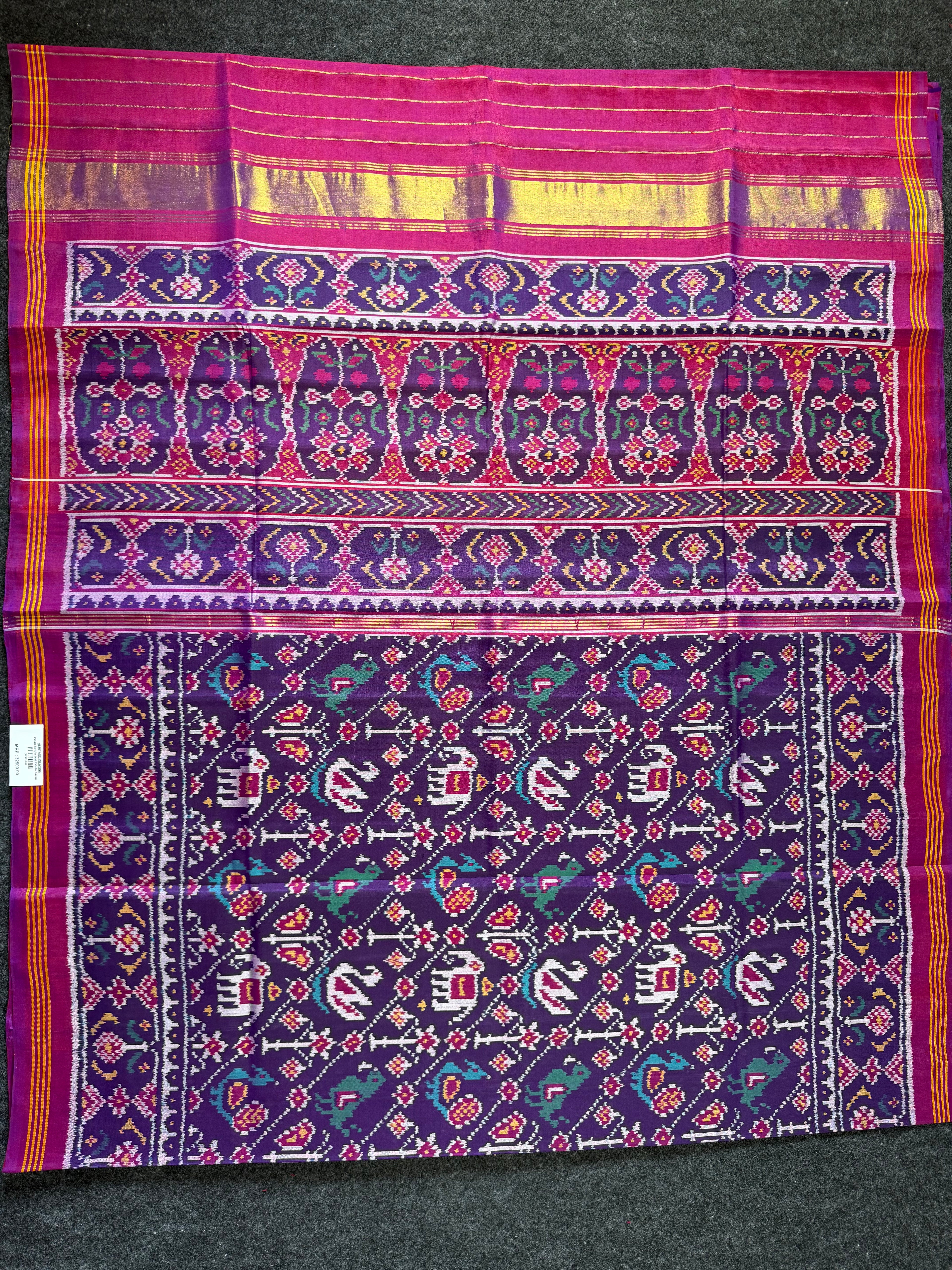 Laheriya Style Motif Design Handwoven Patola Silk Saree