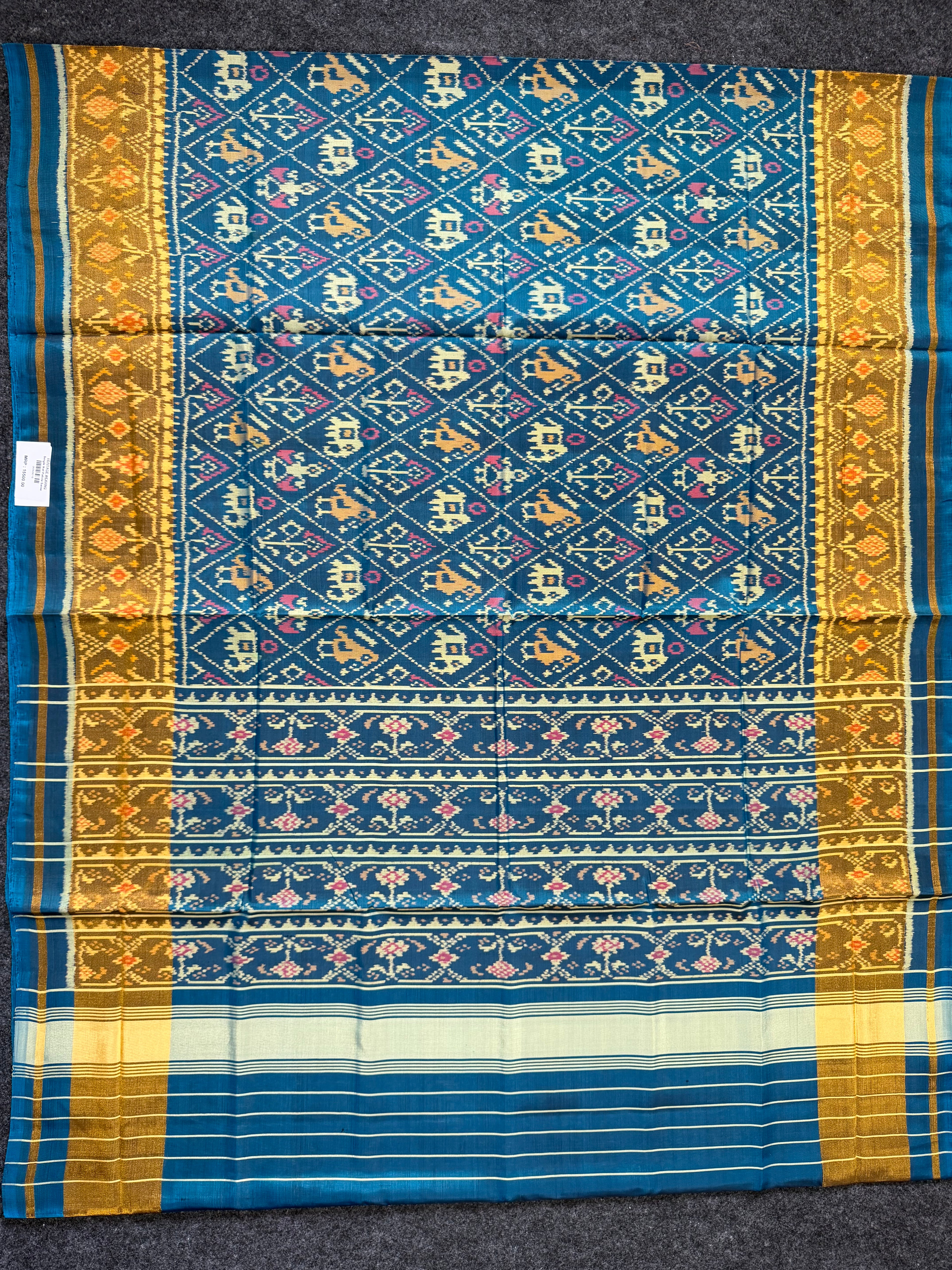 Narikunj Traditional Design Handwoven Patola Silk Saree