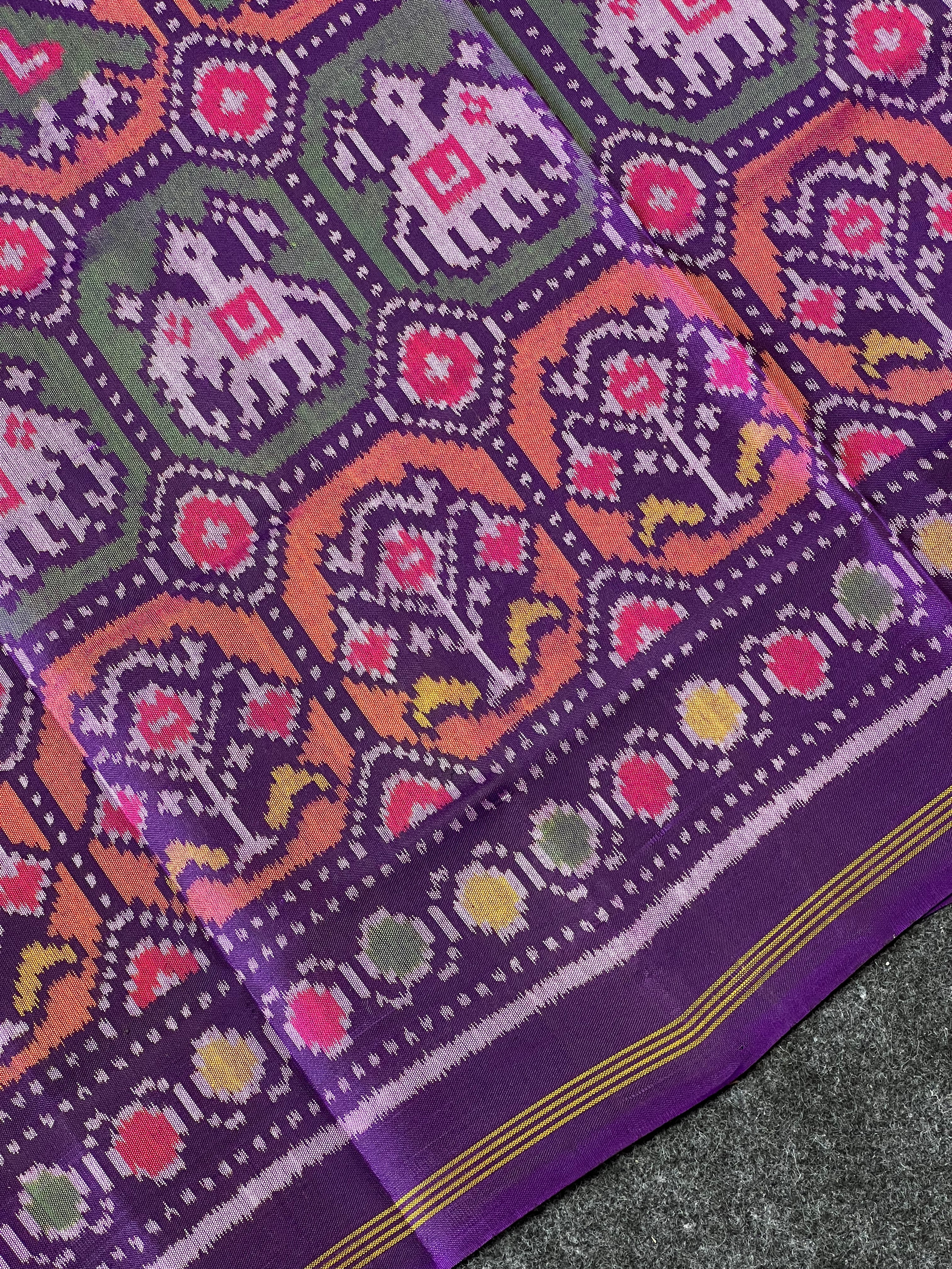 Motif design Handwoven Patola Dupatta