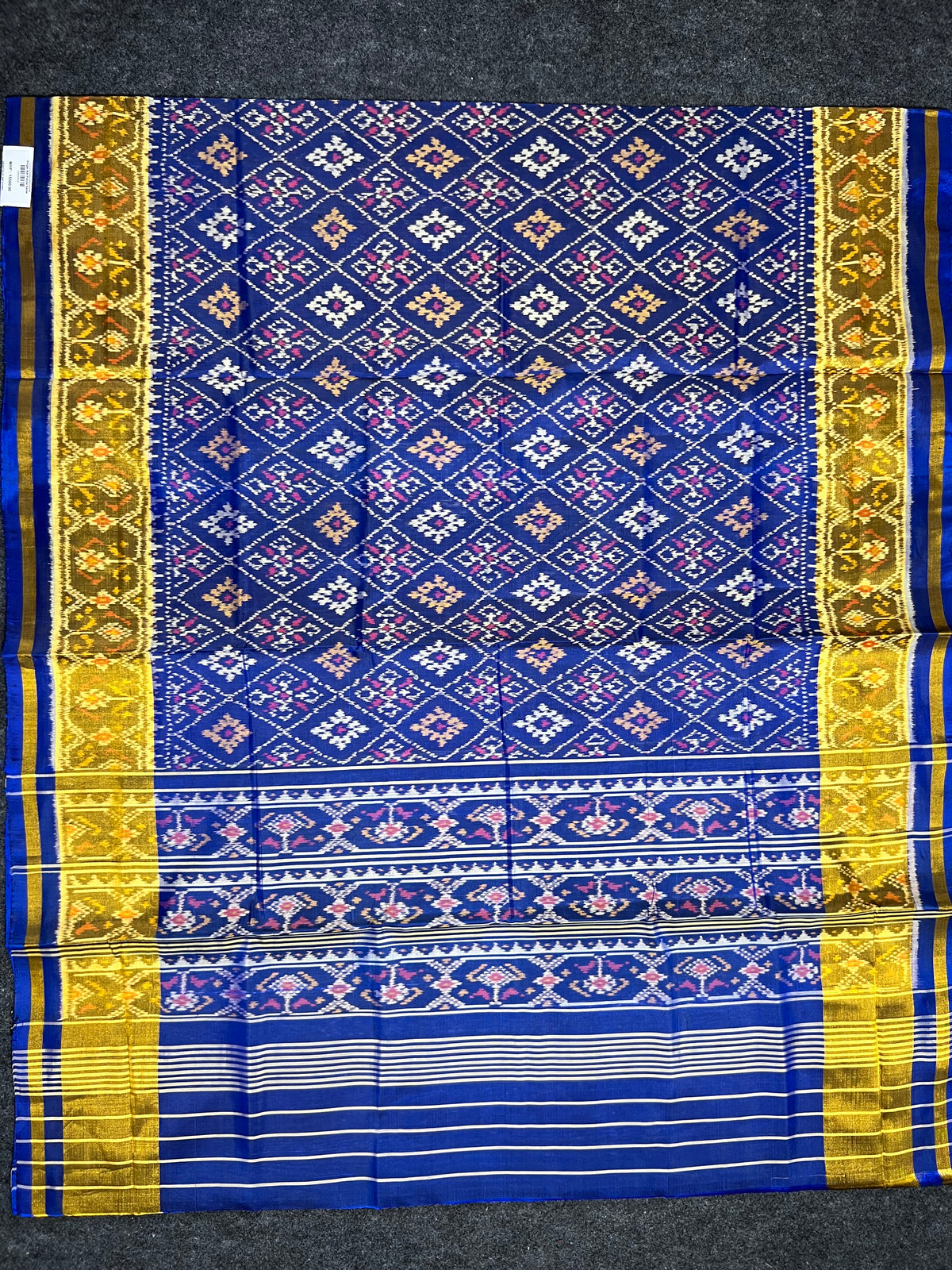 Blue Pan-Chanda Traditional Design Handwoven Patola Silk Saree