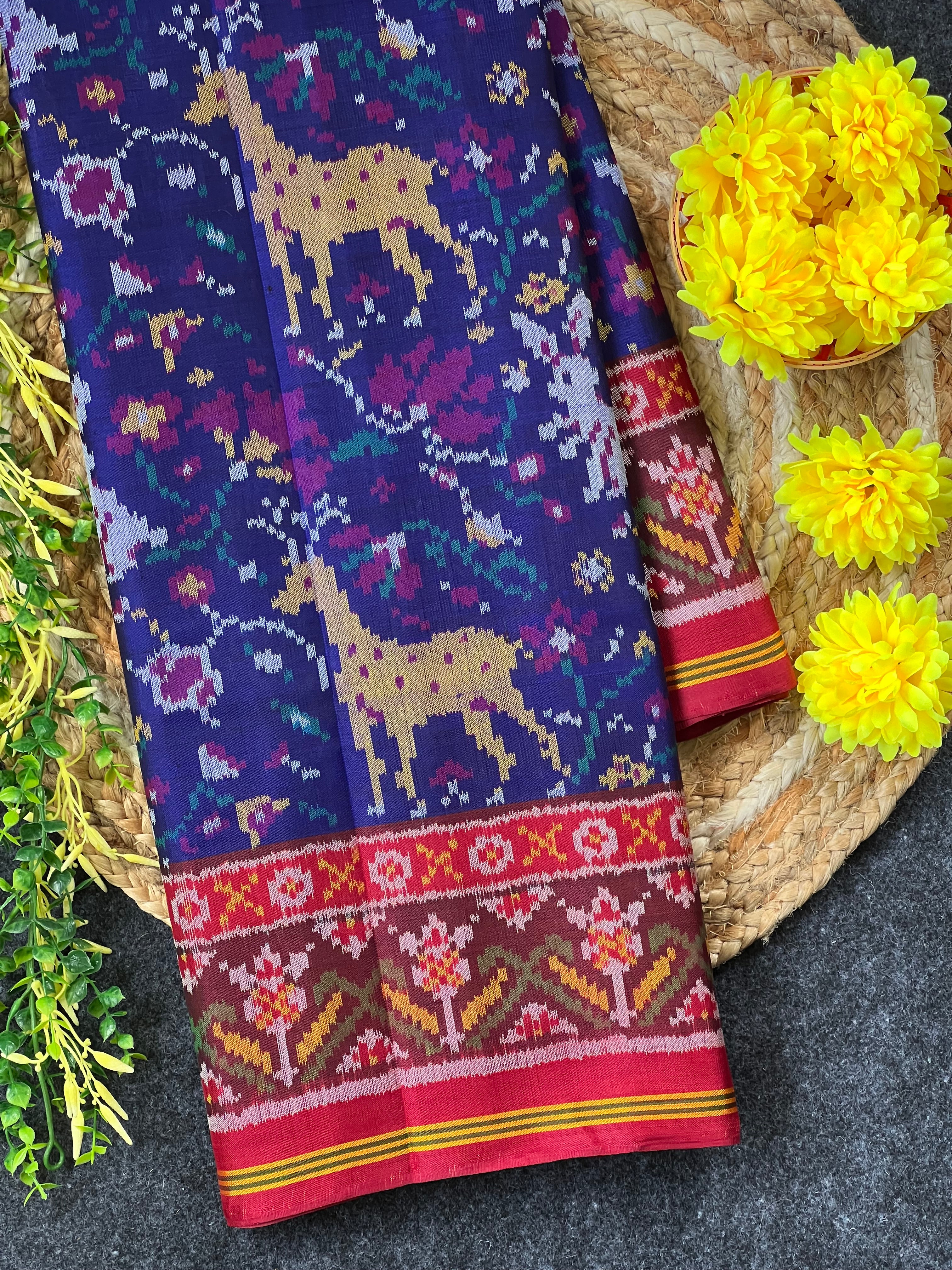 Deer Motif Exclusive Design Handwoven Patola Silk Saree
