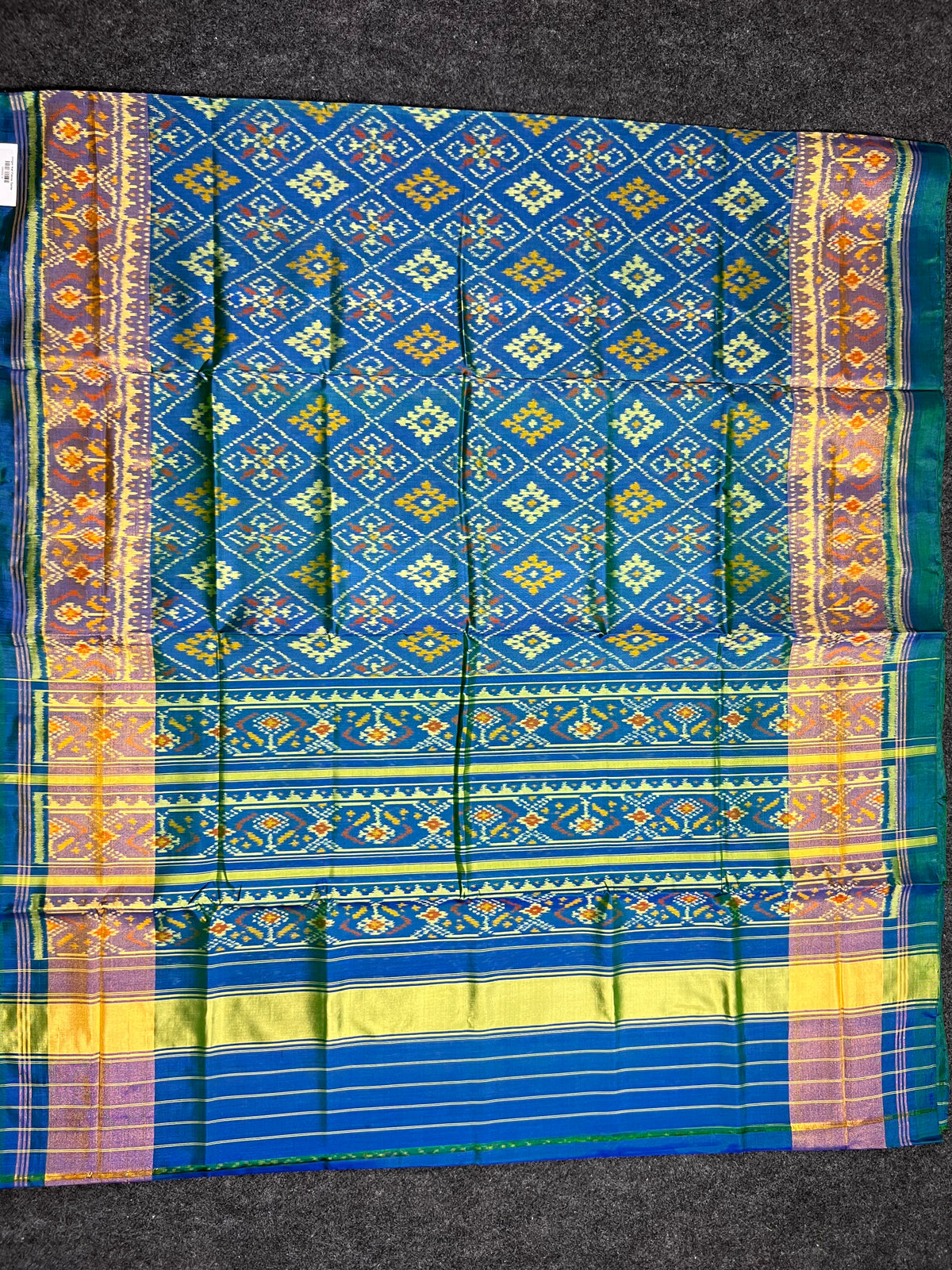 Royal Blue Pan-Chanda Traditional Design Handwoven Patola Silk Saree