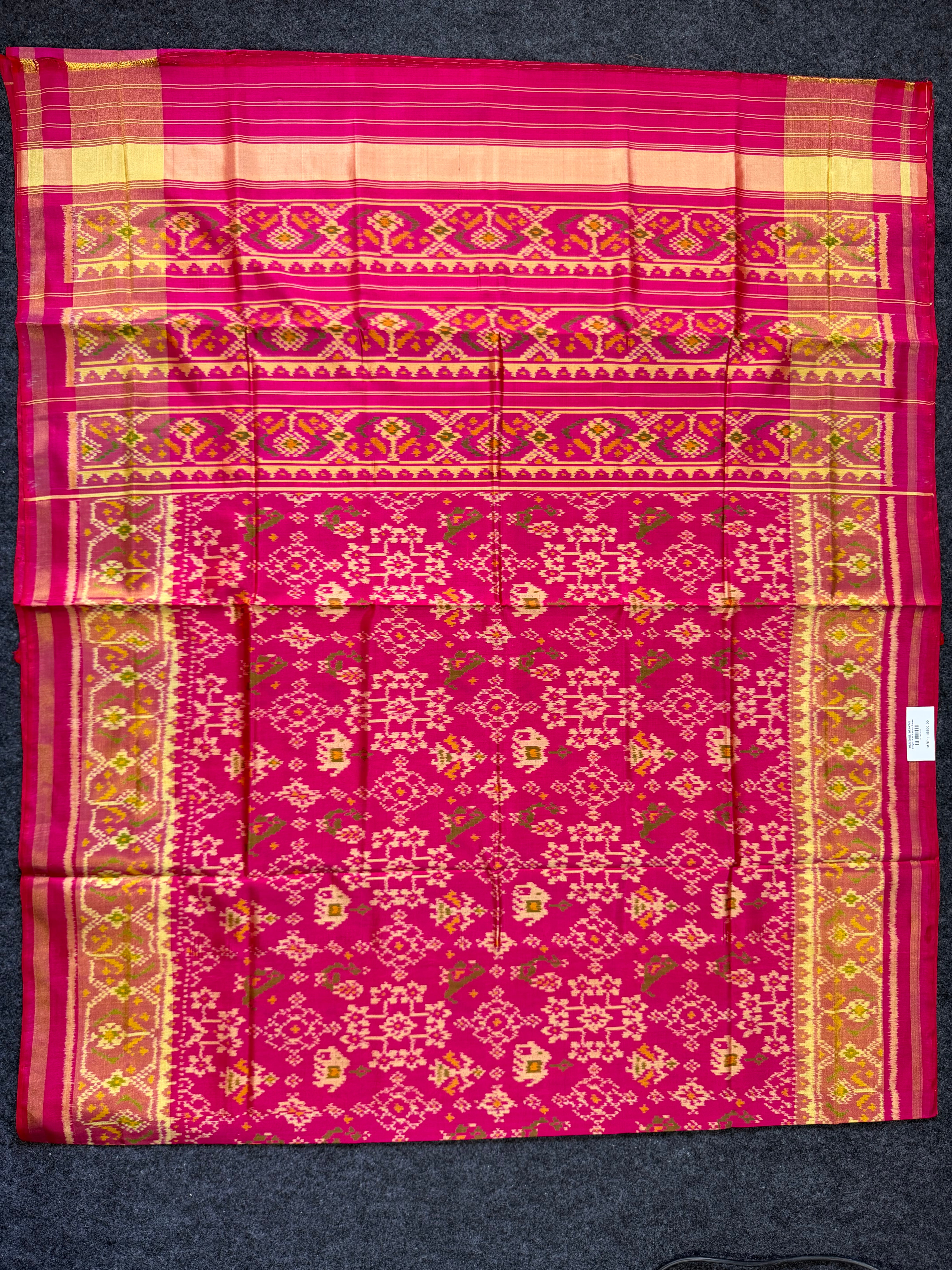 Figure With Navratna Design Handwoven Patola Silk Saree Secondary image