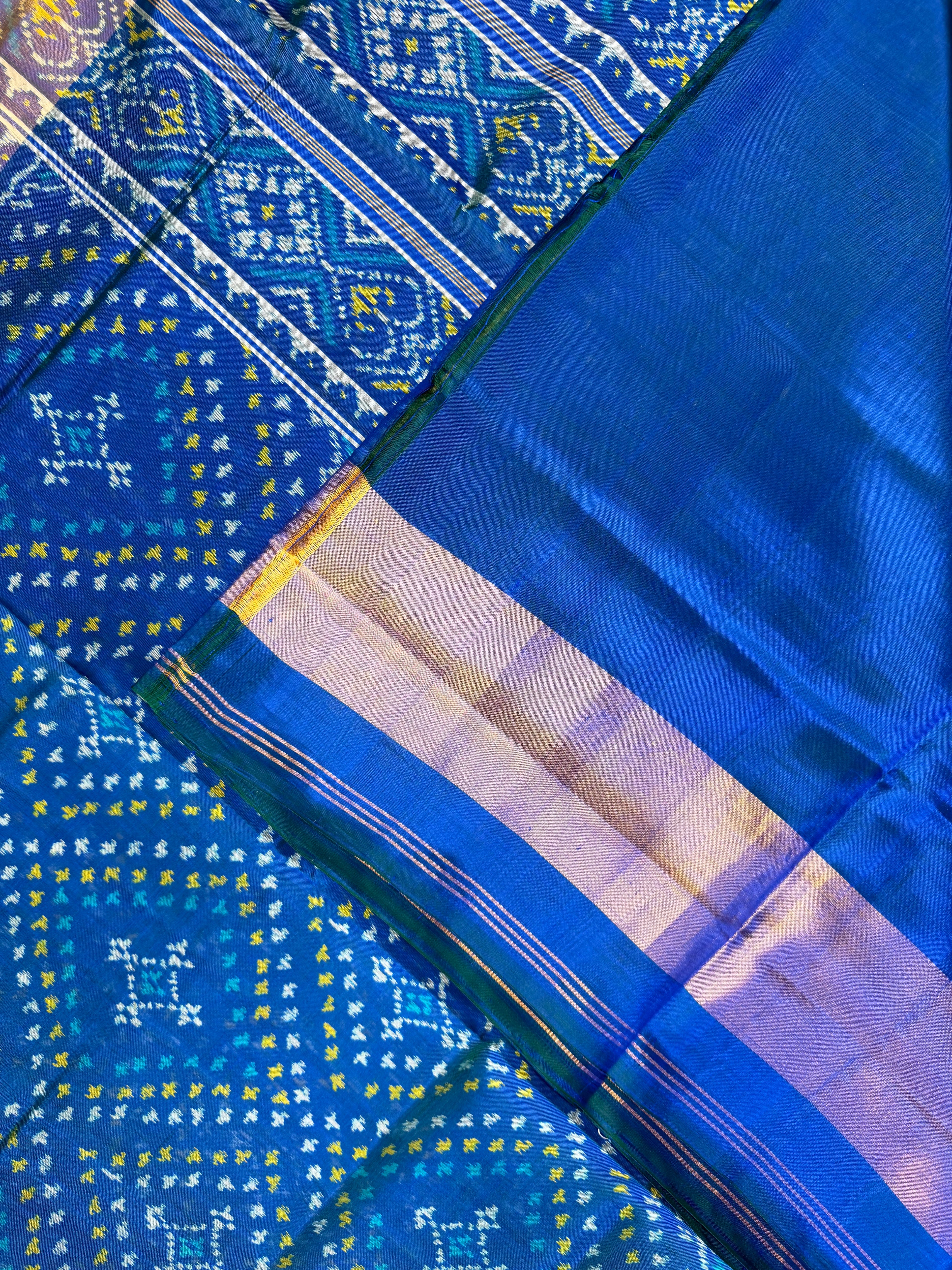 Small Butti Design Handwoven Patola Silk Saree