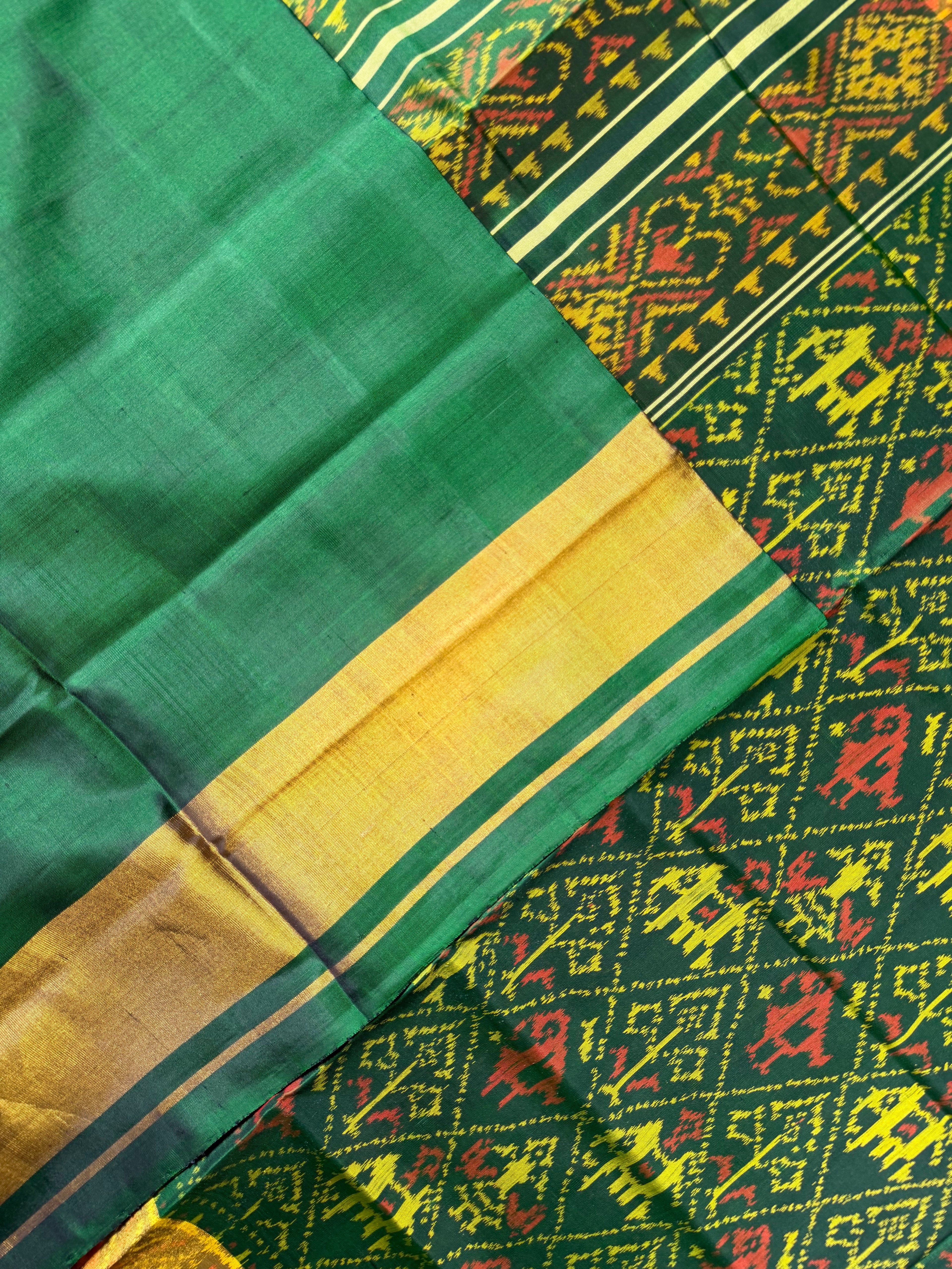 Narikunj Traditional Design Handwoven Patola Silk Saree