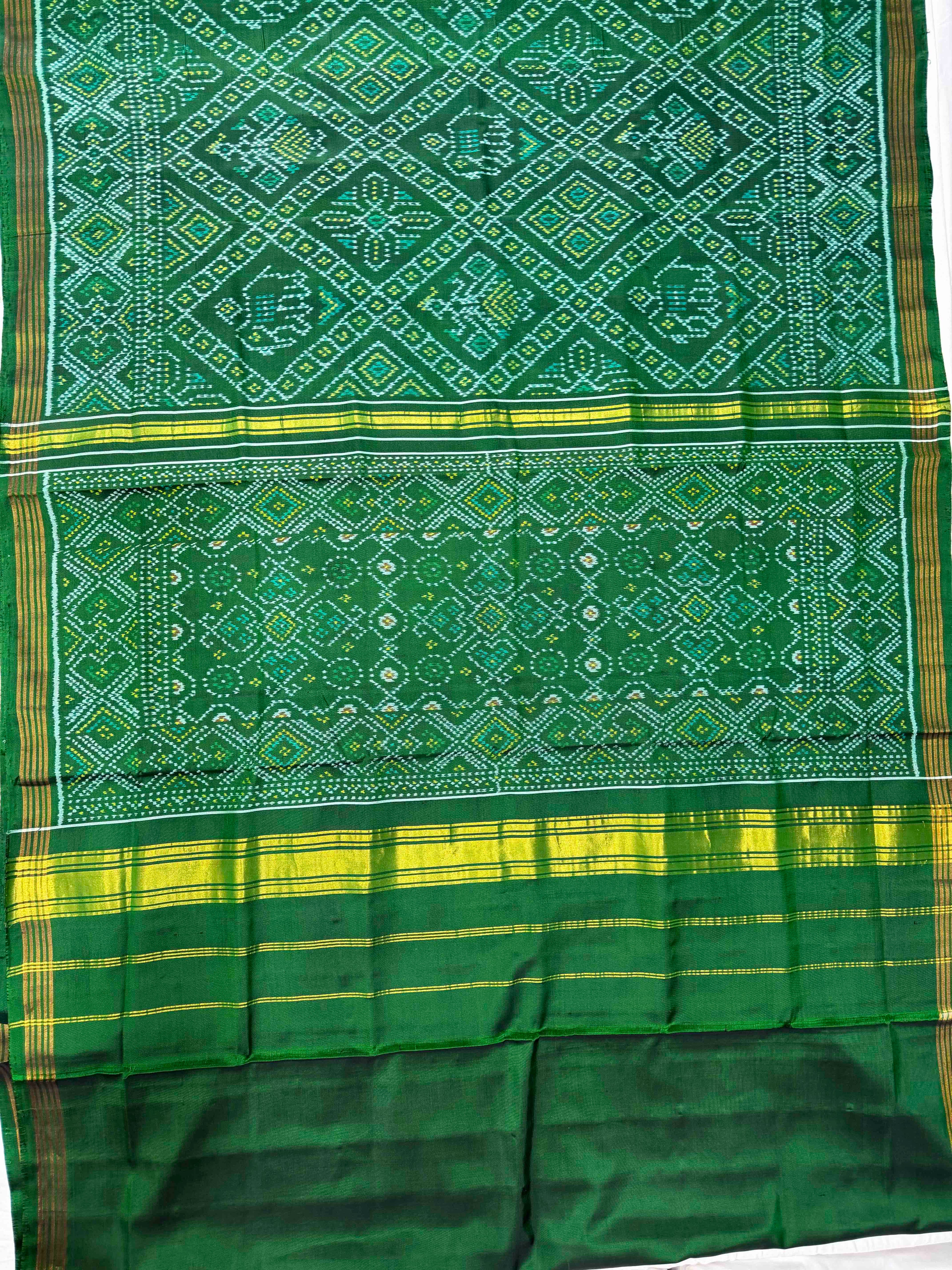 Bandhej Traditional Design Handwoven Patola Silk Saree