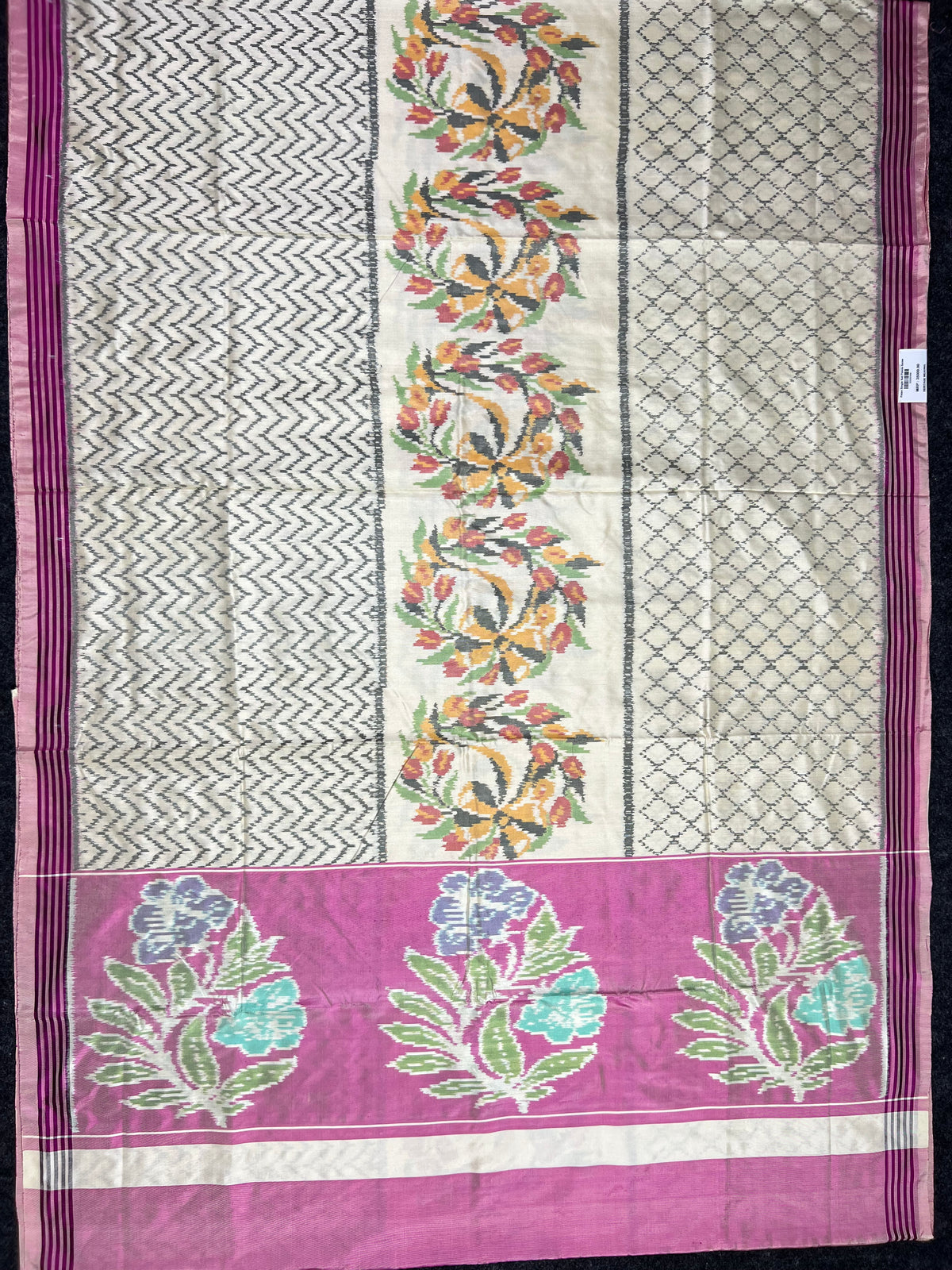 Pink-Off White with Designer Pallu Handwoven Patola Silk Saree