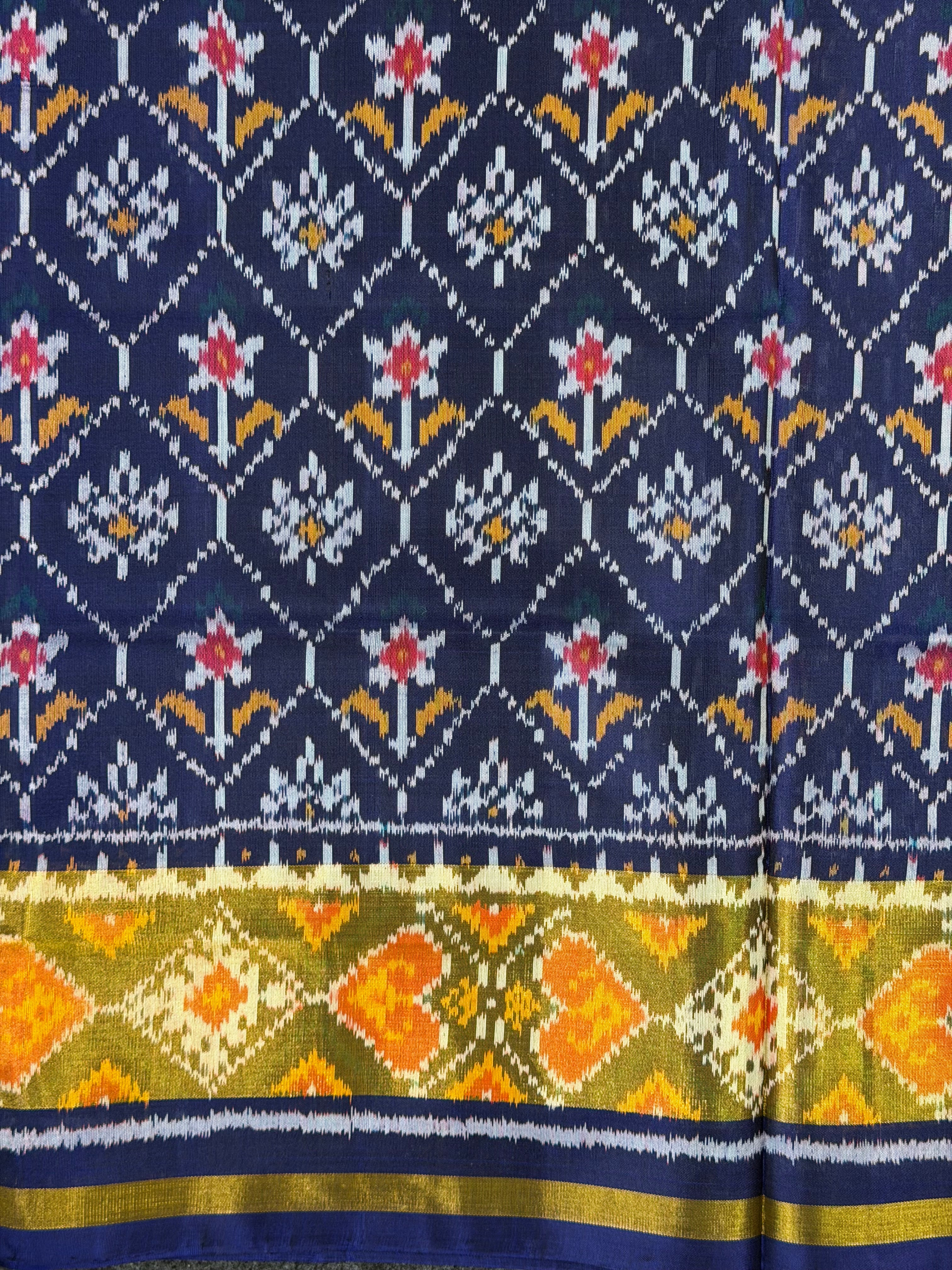 Flower Design Handwoven Patola Silk Saree