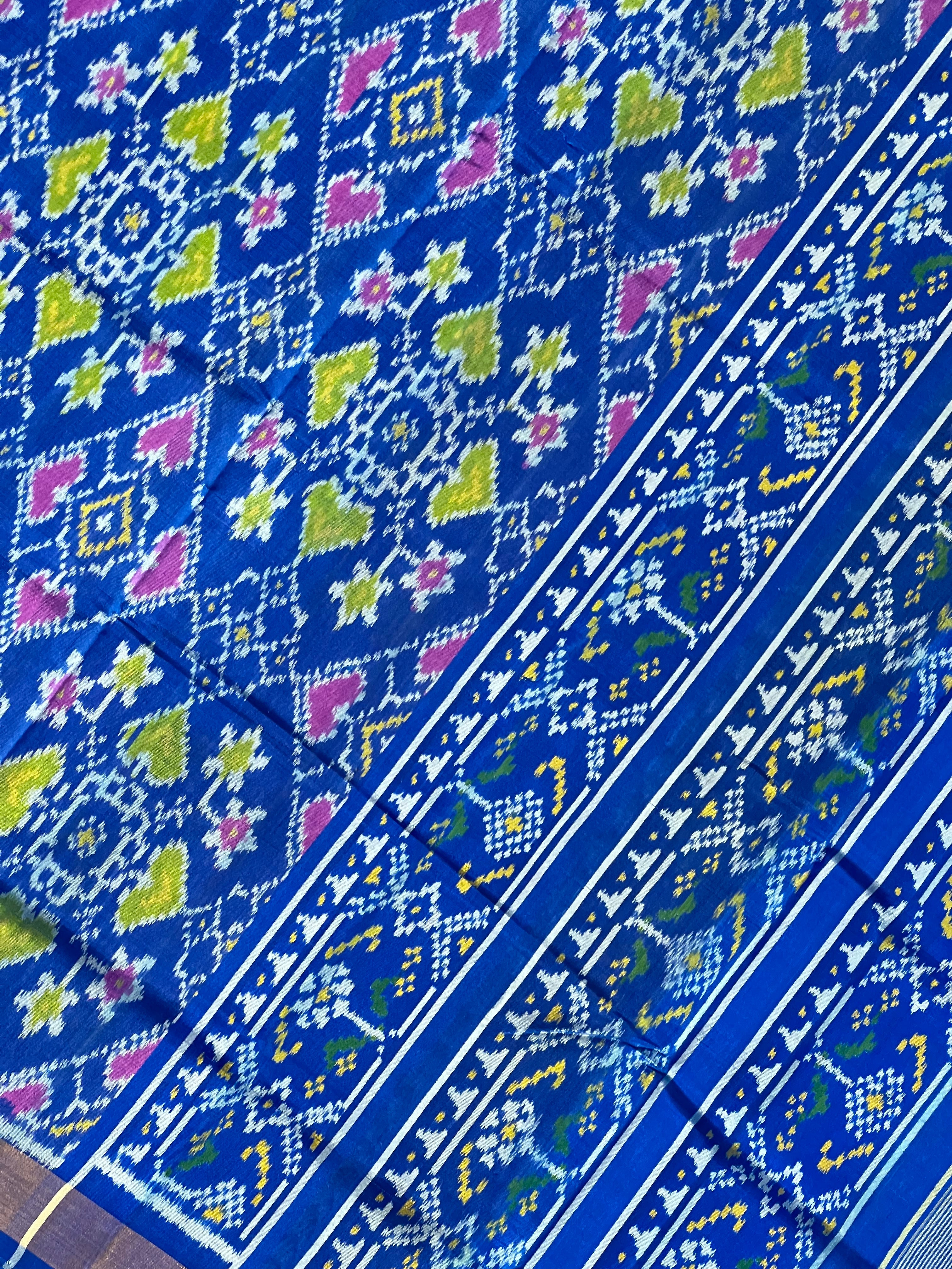 Manekchowk-Navratna Mix Design Handwoven Patola Silk Saree
