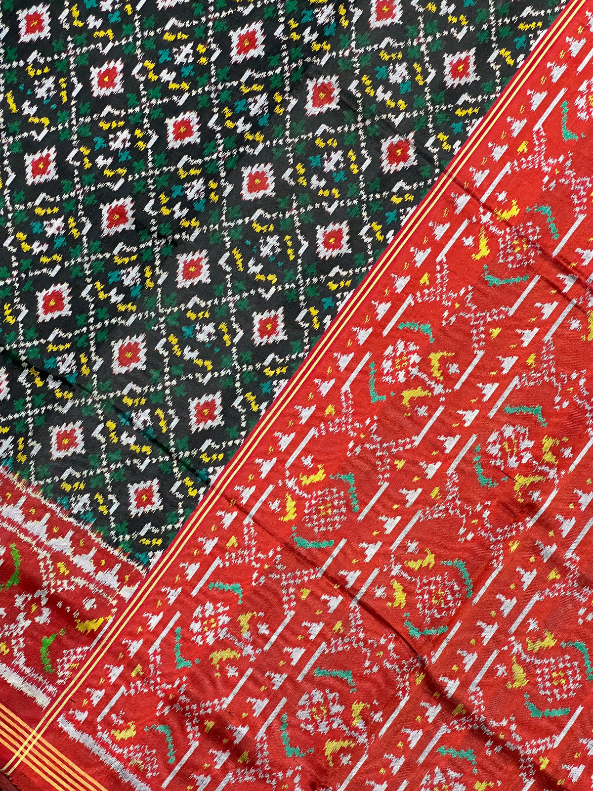Traditional Design Handwoven Patola Silk Saree