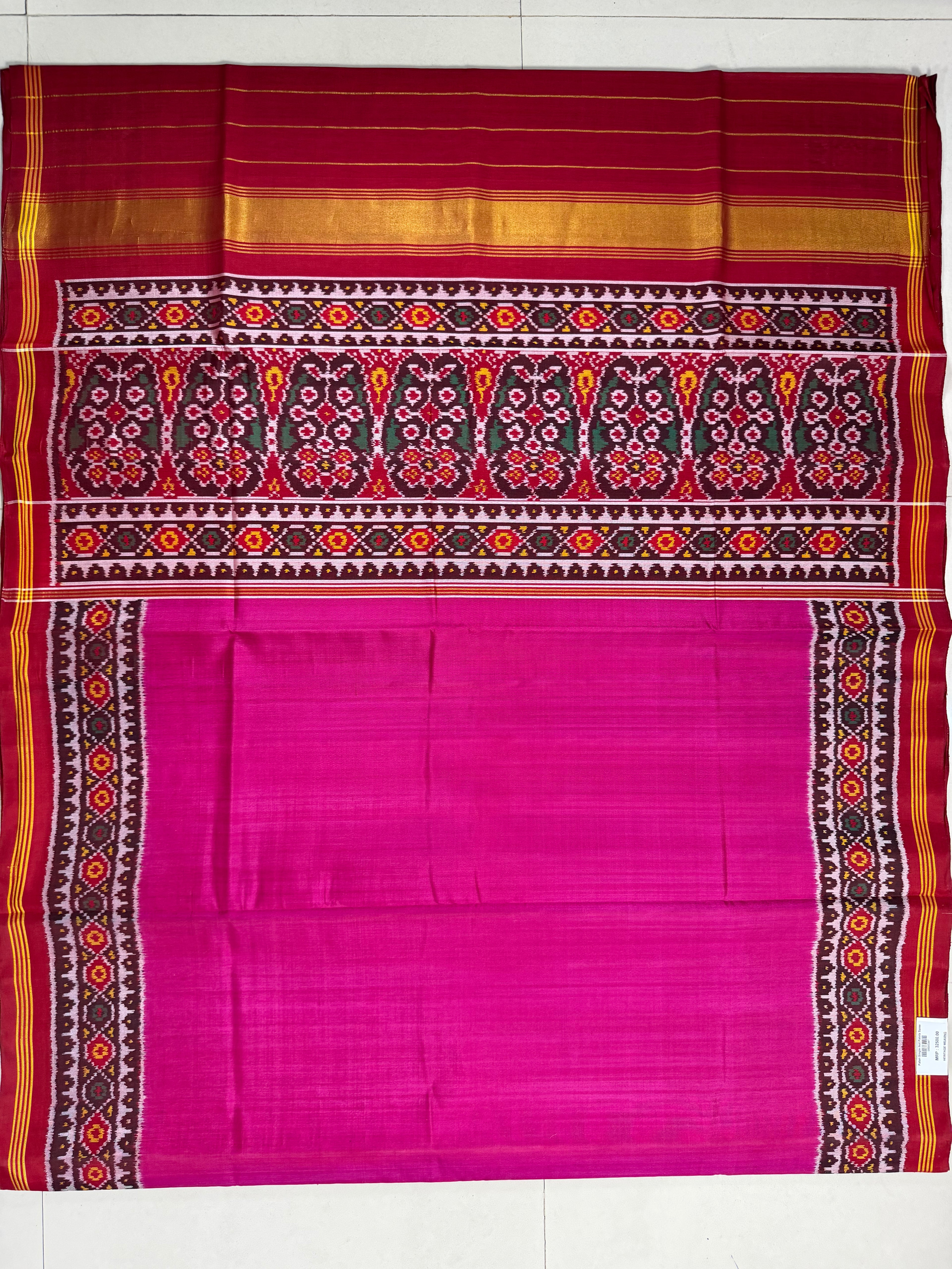 Plain Pink Gala Border with Designer Blouse Handwoven Patola Silk Saree