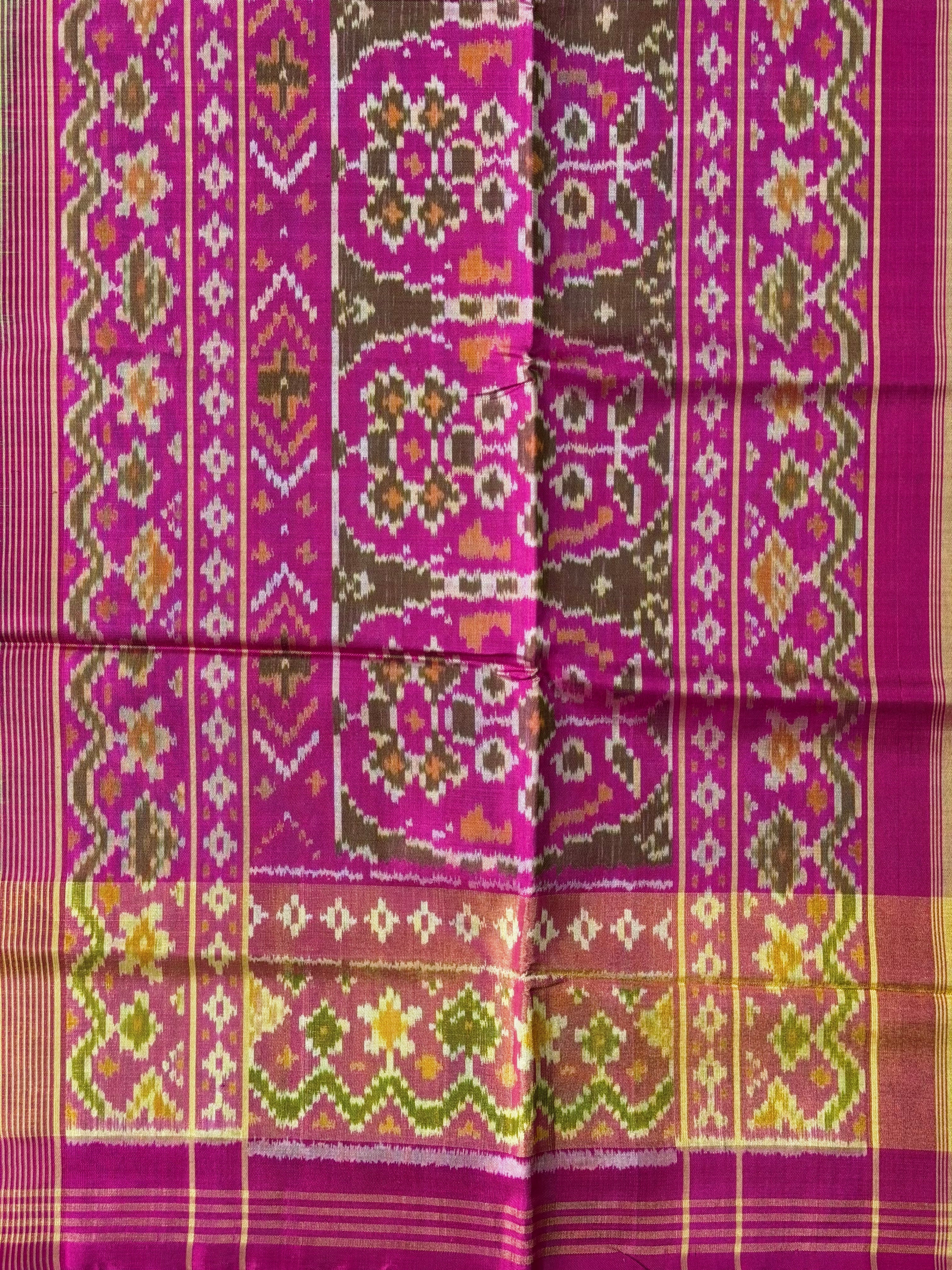 Handwoven Patola Silk Saree Chabadi Design