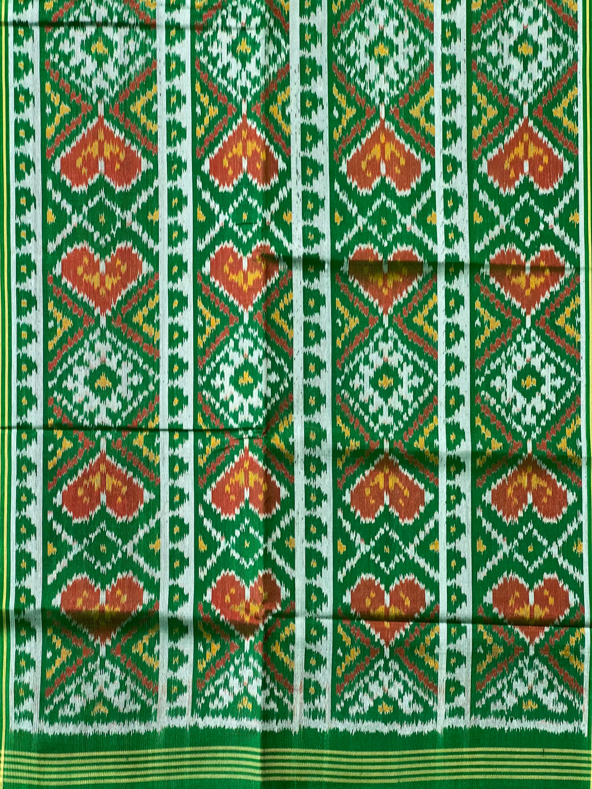 Buttonful Traditional Design Handwoven Patola Silk Saree