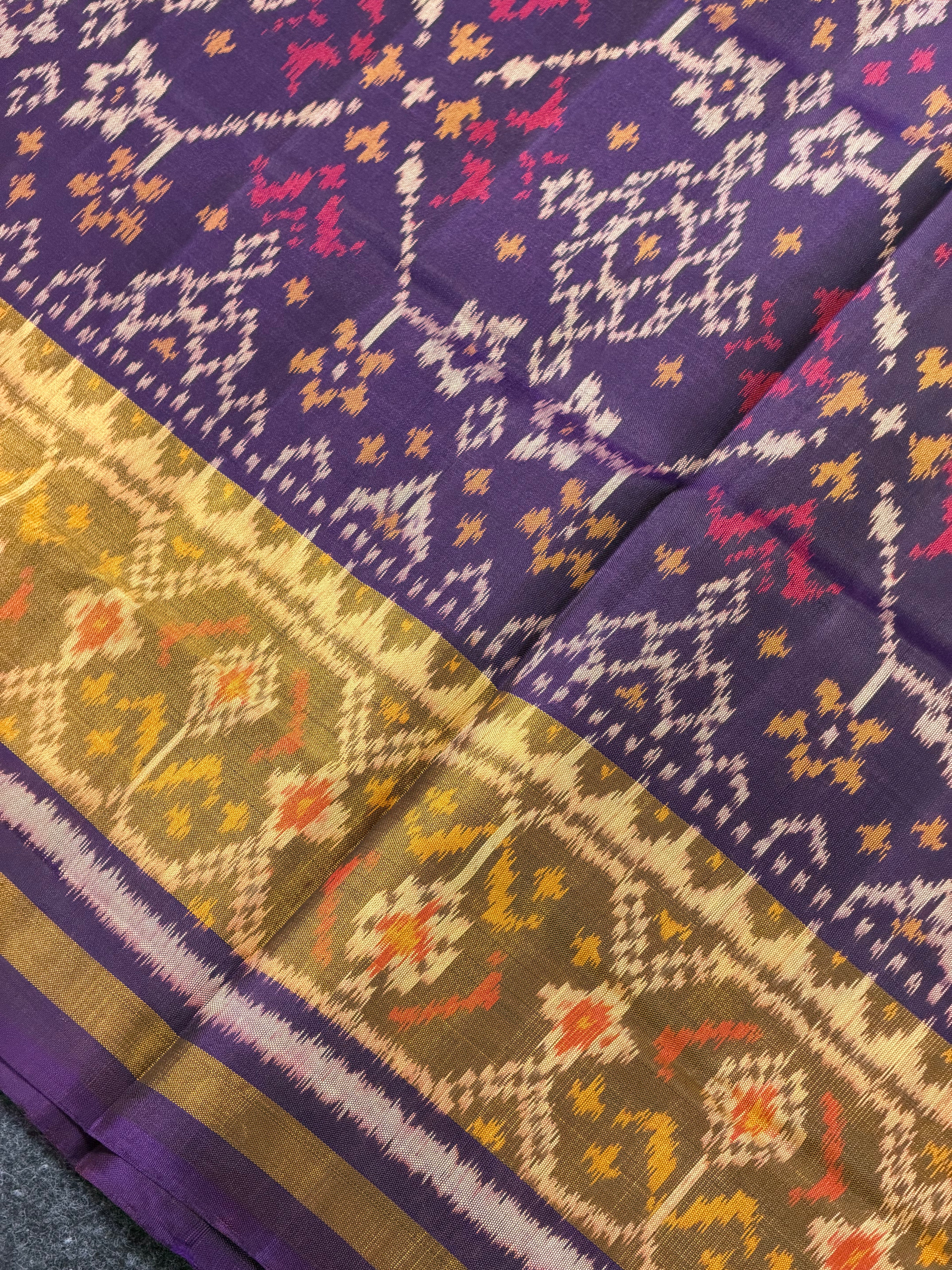 Navratna Traditional Design Handwoven Patola Silk Saree