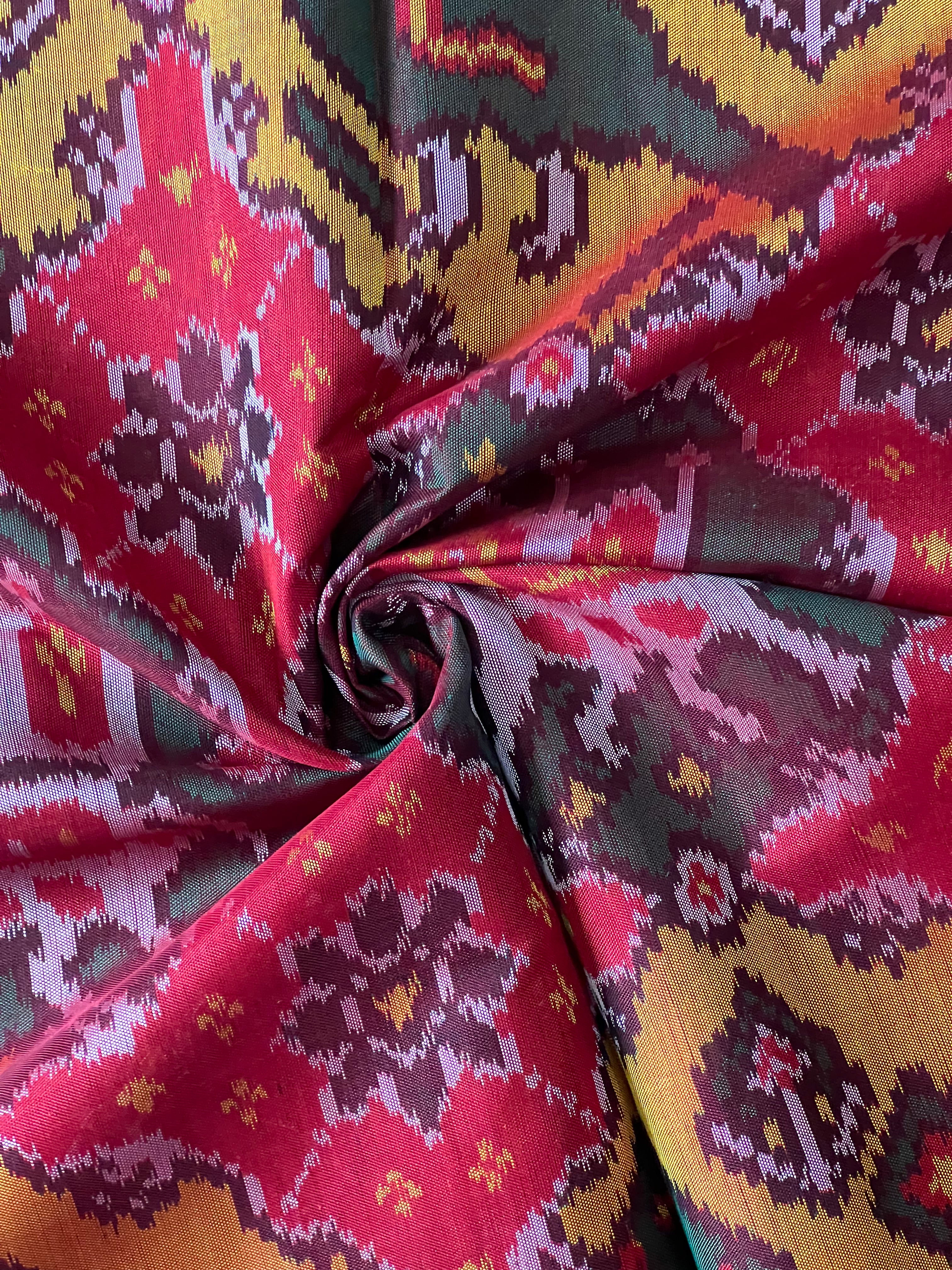 Handwoven Patola Silk Saree Elephant & Perrot Designer