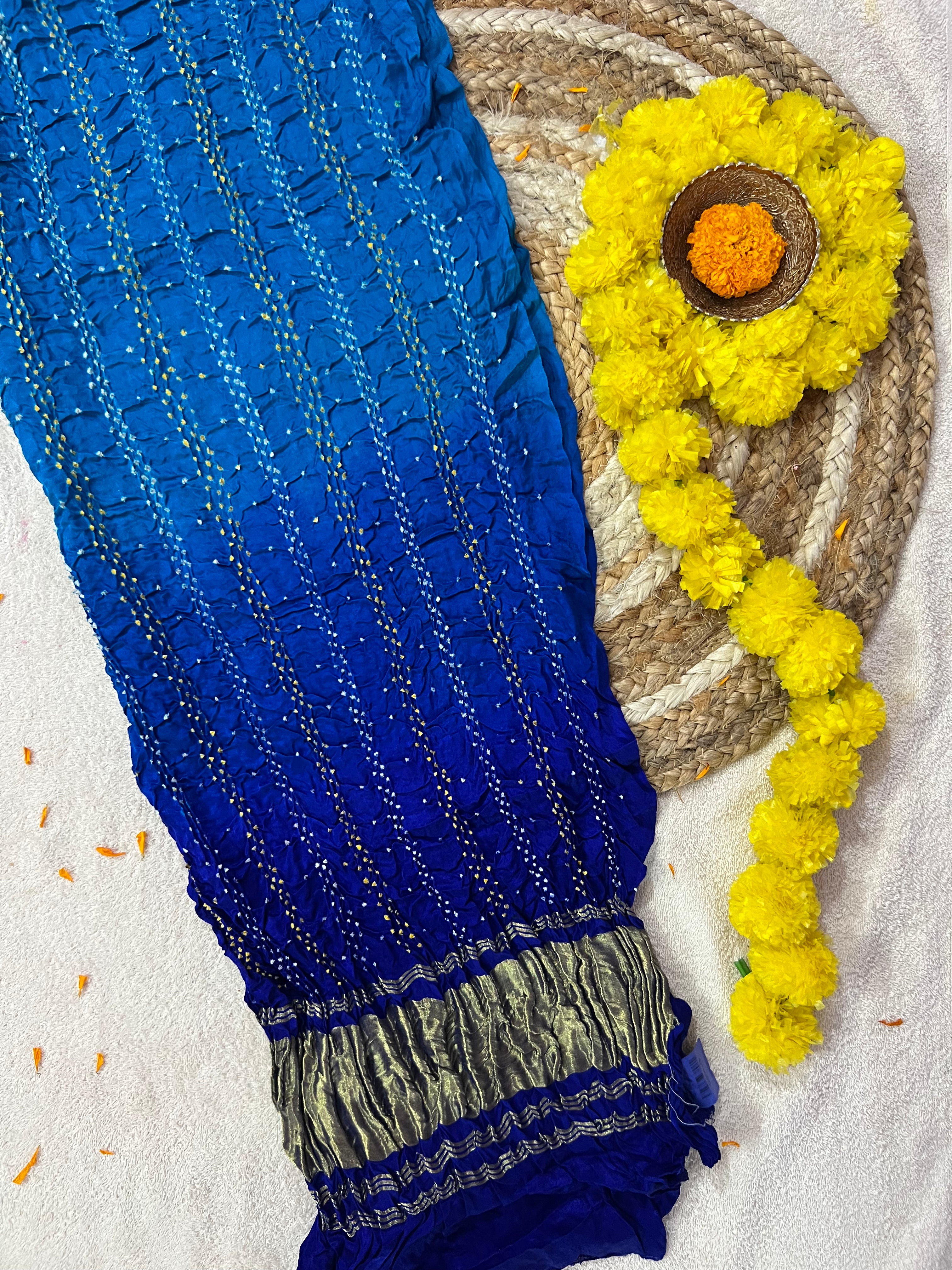 Gaji Silk Bandhej Dupatta Main image